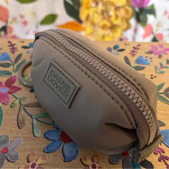 Dagne Dover Hunter Key Chain - Picture 8 of 12